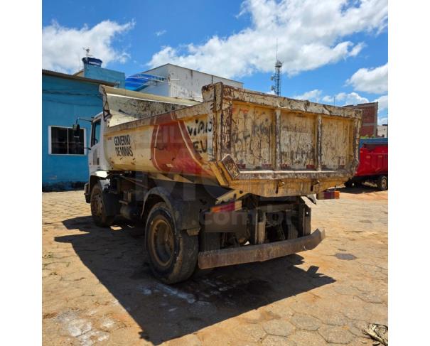 Foto de TUMIRITINGA/MG - Caminhão Mercedes Benz ATRON 1719 K, 2014/2014