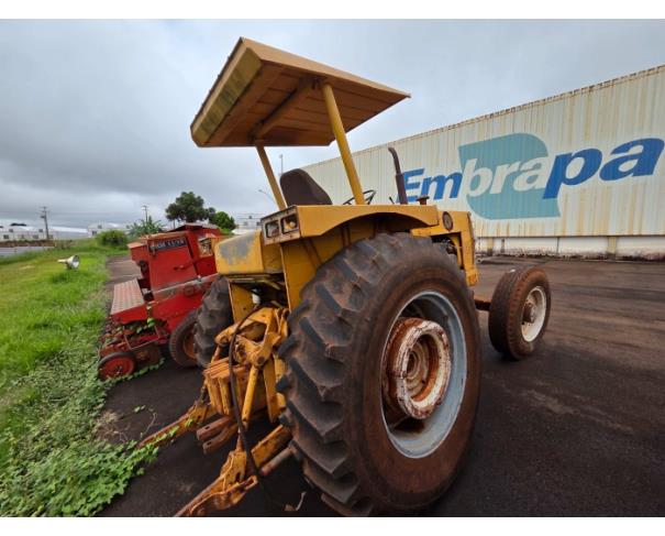 Foto de LONDRINA/PR - TRATOR AGRÍCOLA 4X4 MARCA CBT, MODELO 8060