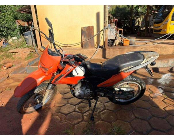Foto de CARMÉSIA/MG - Motocicleta Honda NXR125 Bros KS, 2012/2013, GASOLINA 