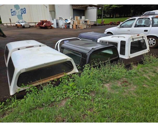 Foto de LONDRINA/PR - CAPOTAS PARA CAMIONETES EM FIBRA DE VIDRO E SANTO ANTÔNIO