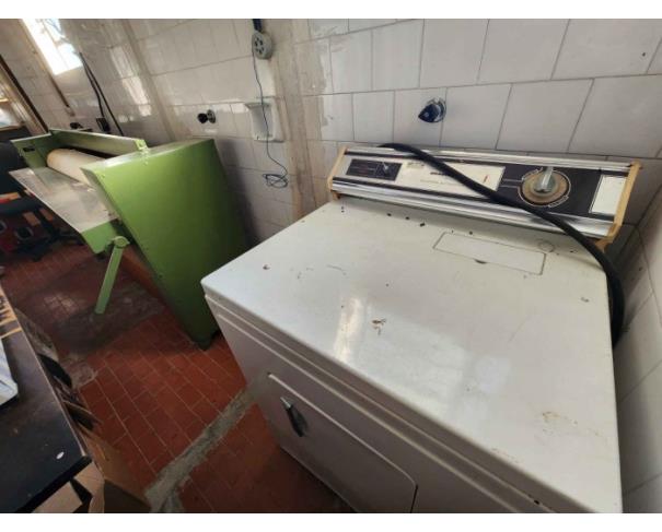 Foto de RIO DO SUL/SC - LOTE DE MOBILIÁRIO, ELETRODOMÉSTICOS E EQUIPAMENTOS