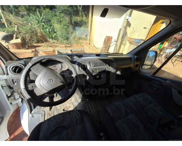 Foto de CARMÉSIA/MG - Micro-ônibus Renault Master Revescap L3H2, 2019/2020, DIESEL