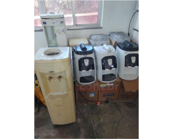 Foto de SIMÕES FILHO/BA - Lote contendo aprox. 72 bens diversos, incluindo microondas, bebedouro e purificadores de água, desumidificadores de ar, aspirador de pó, balanças, trenas, etc.