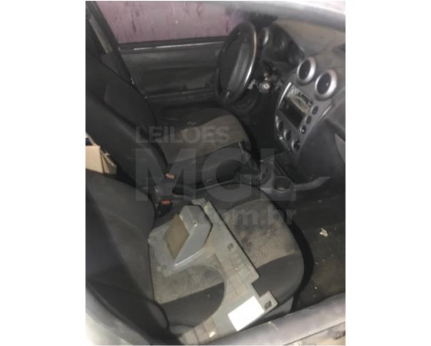Foto de CRUZEIRO/SP - Ford Fiesta Sedan 1.6 Flex, 2007/2008