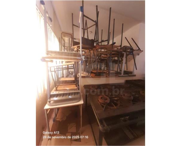 Foto de ELDORADO/MS - Diversos itens: carteira escolares infantis