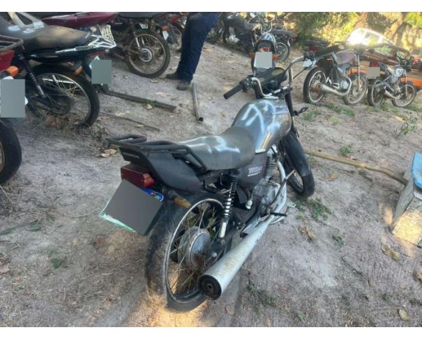 Foto de ARAGUAPAZ/GO - Motocicleta HONDA CG 125 Titan - PARA RETIRADA DE PEÇAS - MOTOR INSERVÍVEL