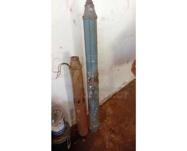 Foto de UBERABA/MG -  Bomba submersa de poço