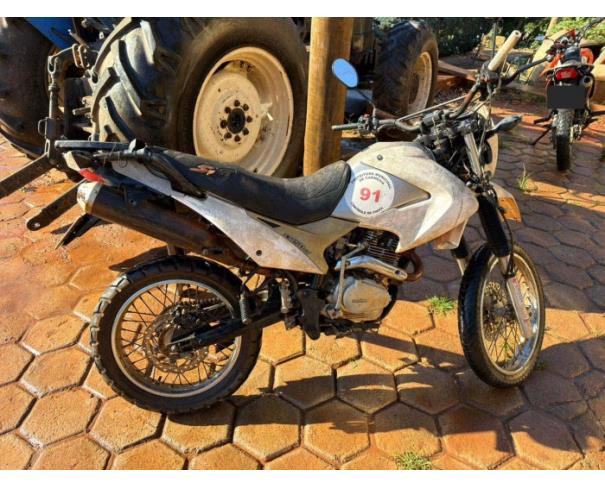 Foto de CARMÉSIA/MG - Motocicleta Shineray XY 150 GY, 2014/2015, GASOLINA