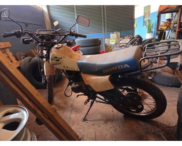 Foto de LONDRINA/PR - MOTOCICLETA MARCA HONDA, MODELO: XL 125 DUTY, 1988/1988