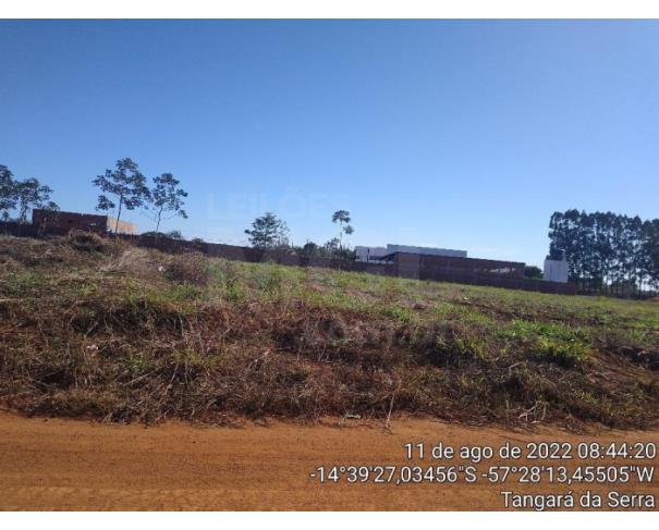 Foto de TANGARÁ DA SERRA/MT - Lote de terreno nº 03-B, da quadra nº 02, no Loteamento Jardim Industriário