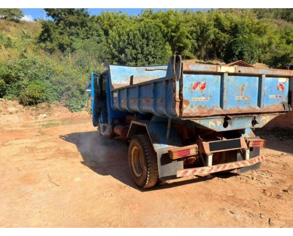 Foto de CARMÉSIA/MG - Caminhão Mercedes Benz L1214, 1990/1990, DIESEL 