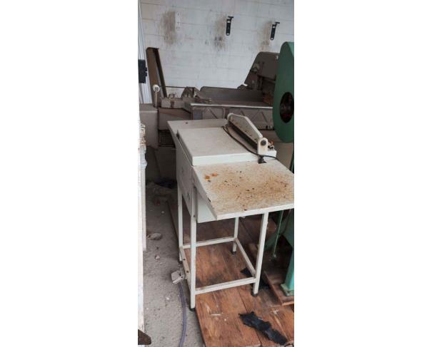 Foto de FLORIANÓPOLIS/SC - LOTE DE EQUIPAMENTOS GRÁFICOS E DE ACABAMENTO DE DOCUMENTOS