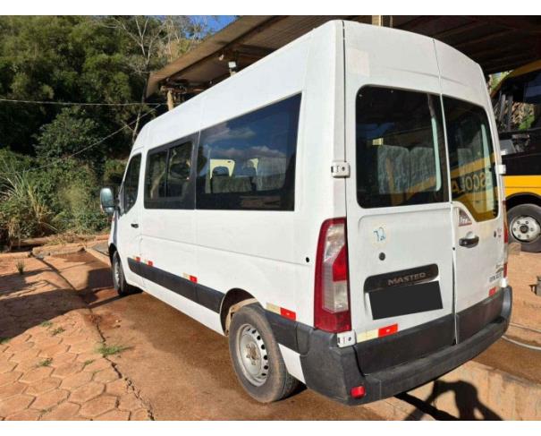 Foto de CARMÉSIA/MG - Micro-ônibus Renault Master Revescap L3H2, 2019/2020, DIESEL