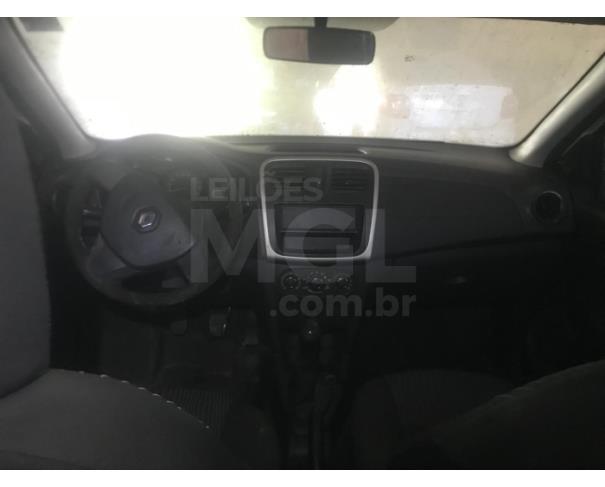 Foto de CRUZEIRO/SP - Renault Logan Authentique 10, 2017/2018, FLEX 
