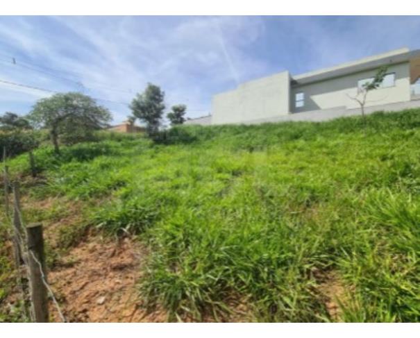 Foto de CRUCILÂNDIA/MG — Lote com 266,51 m² (Quadra 02, Lote 01A) no Residencial Nascer do Sol