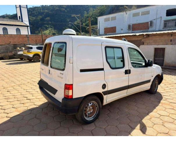 Foto de CARMÉSIA/MG - Caminhonete Citroen Berlingo All A, 2018/2019, FLEX 