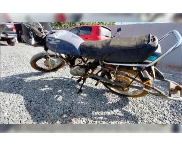 Foto de APARECIDA DE GOIÂNIA/GO - Motocicleta HONDA CG 125 - PARA RETIRADA DE PEÇAS - MOTOR INSERVÍVEL