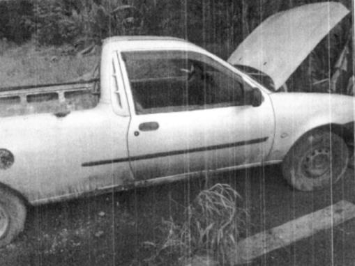 ERVÁLIA/MG - FORD Courier 1.6 L - 2002/2002